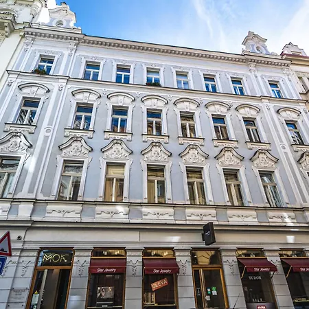 Golden Residence, Jachymova Street * 프라하