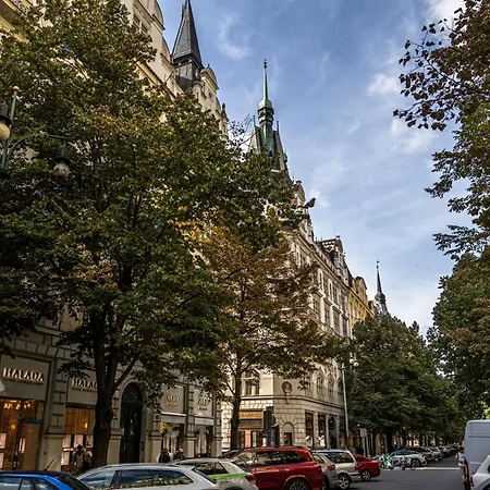 아파트 Golden Residence, Jachymova Street 프라하