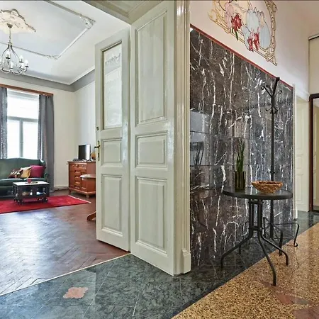 Golden Residence, Jachymova Street