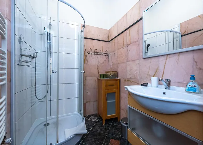 Golden Residence, Jachymova Street